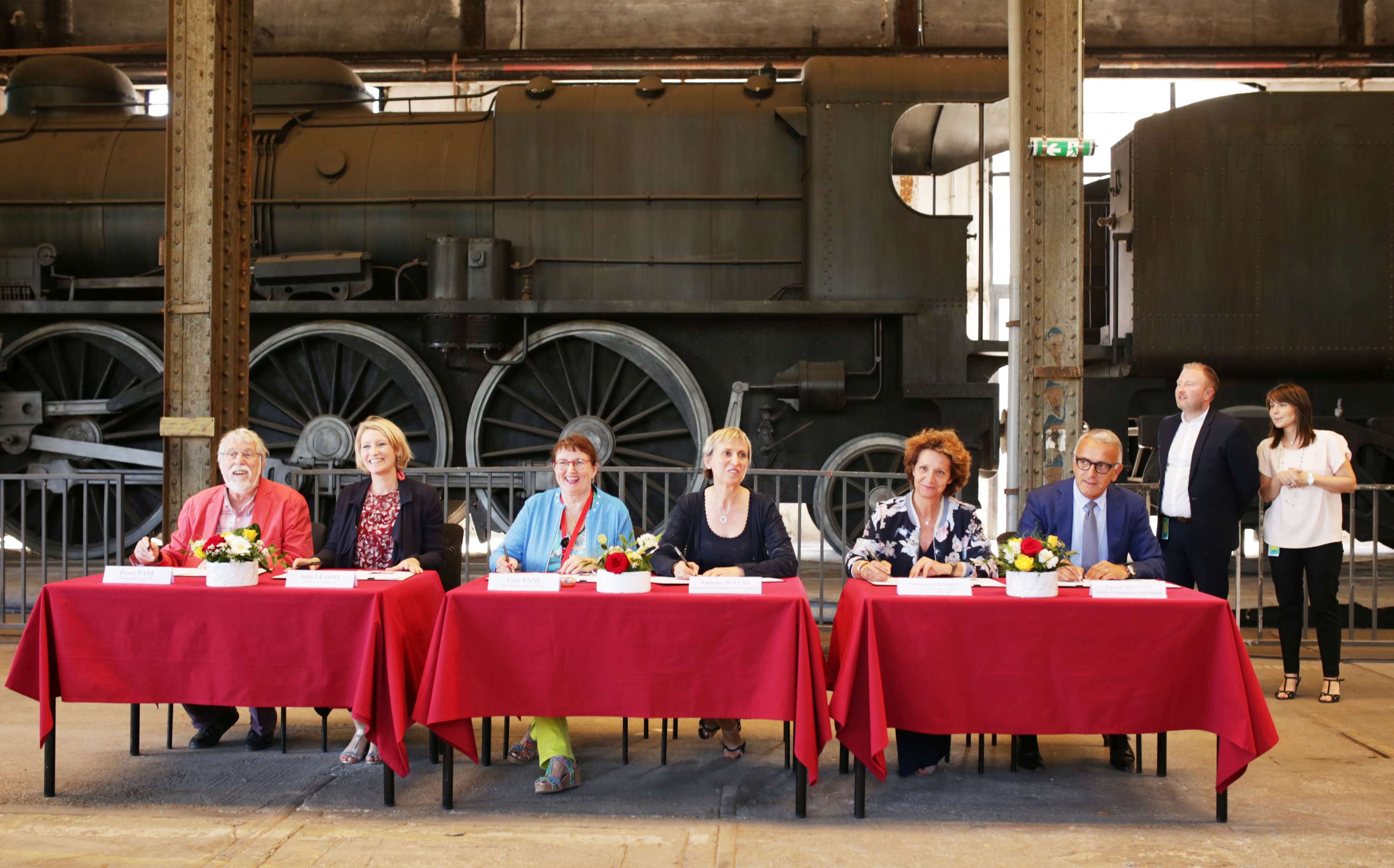 Signature de la convention durant la 29e édition du festival Viva Cité (2018)
